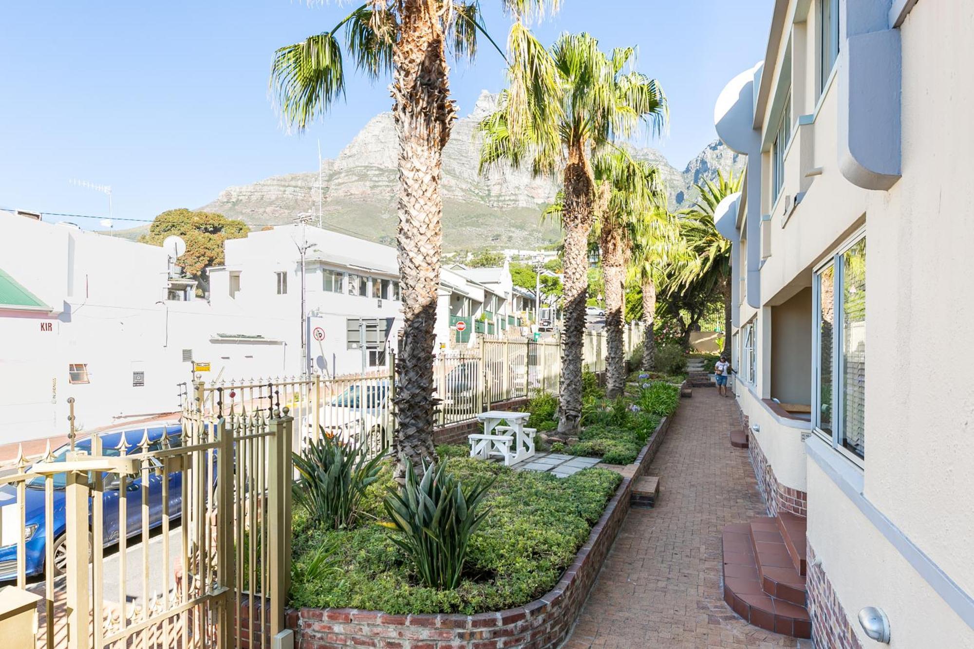 Camps Bay Village - Studios And Apartments Città del Capo Camera foto